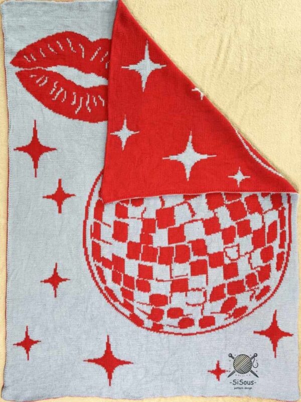 Kissco 3 mit Logo Double- Knitting Strickmuster Decke "Disco Kisses"