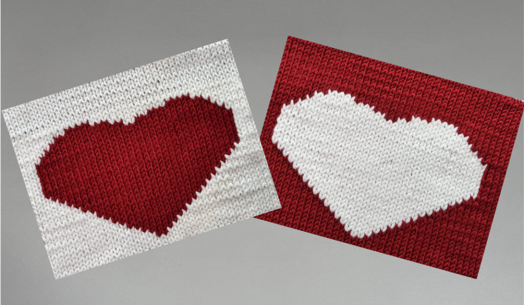 Strickstück mit Herzmotiv auf beiden Seiten in Kontrastfarben
