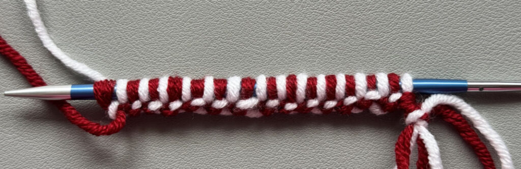 Saubere Anschlagkante beim Double Knitting